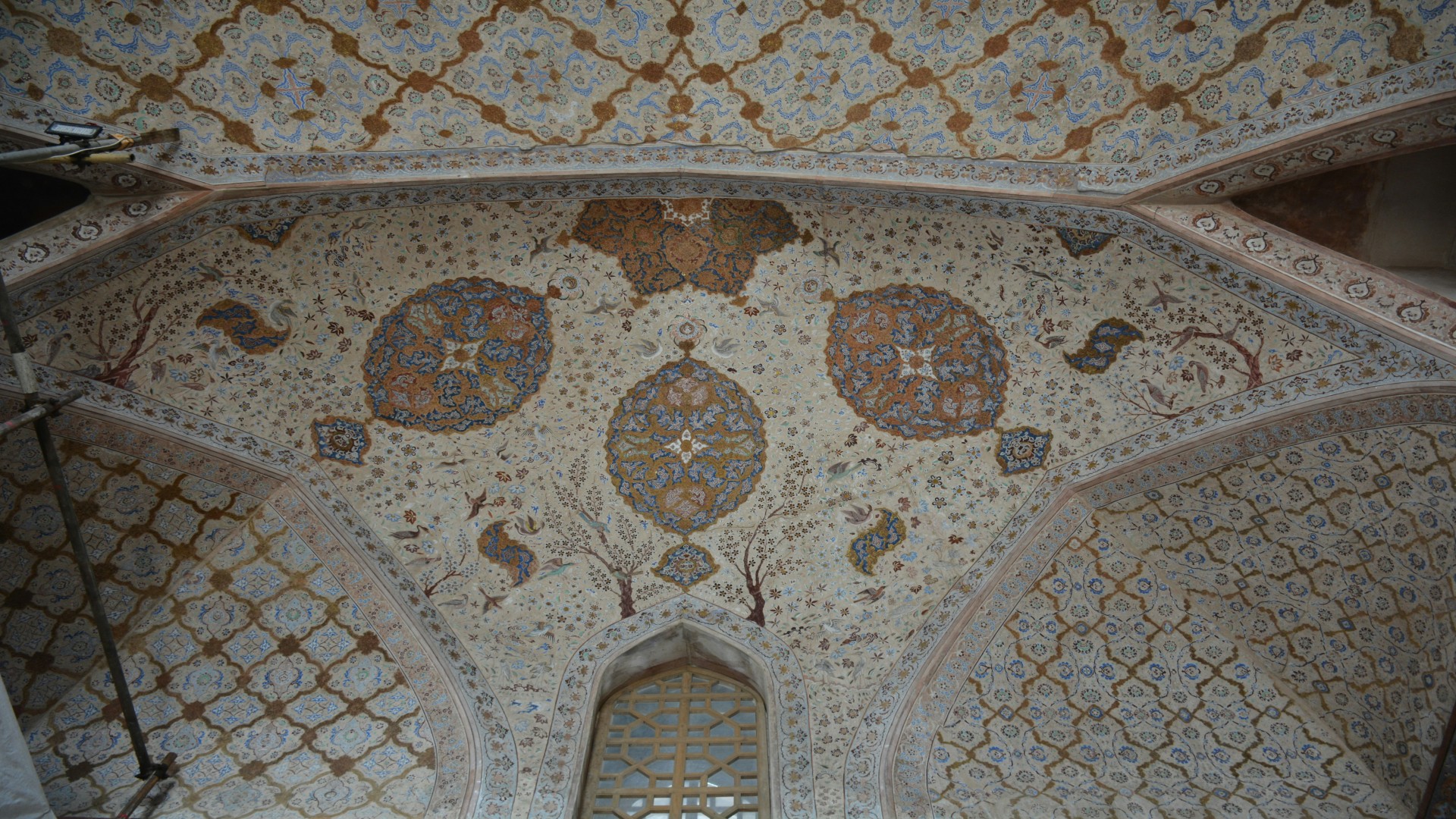 How to Build a Cozy Quran Corner at Home