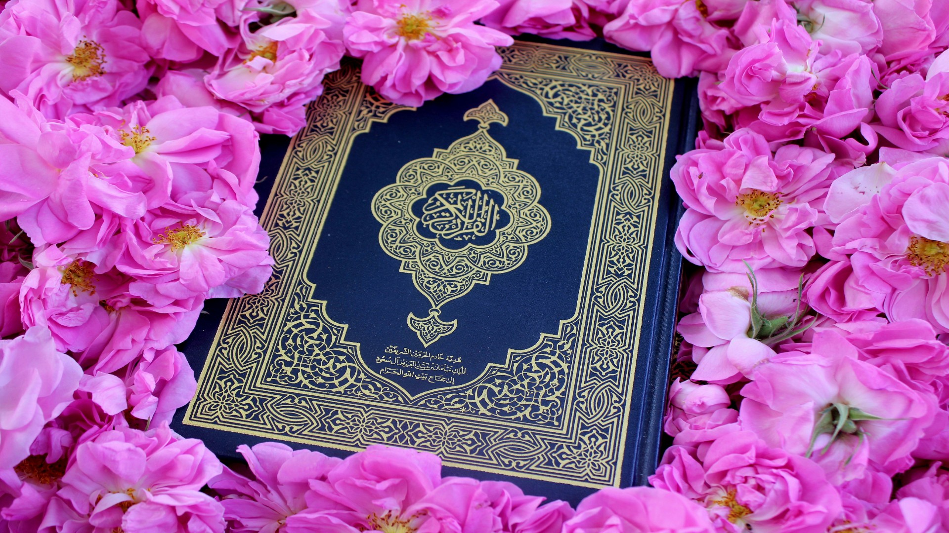 How to Use Shared Calendars for a More Organized Muslim Home