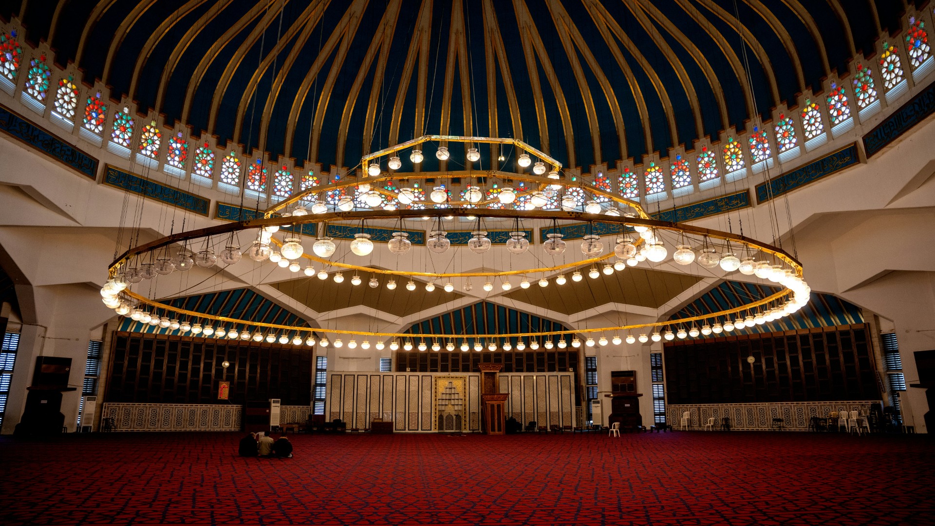 Rainy Day Activities That Keep Kids Off Screens